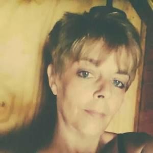 Meet your Posher, Karena